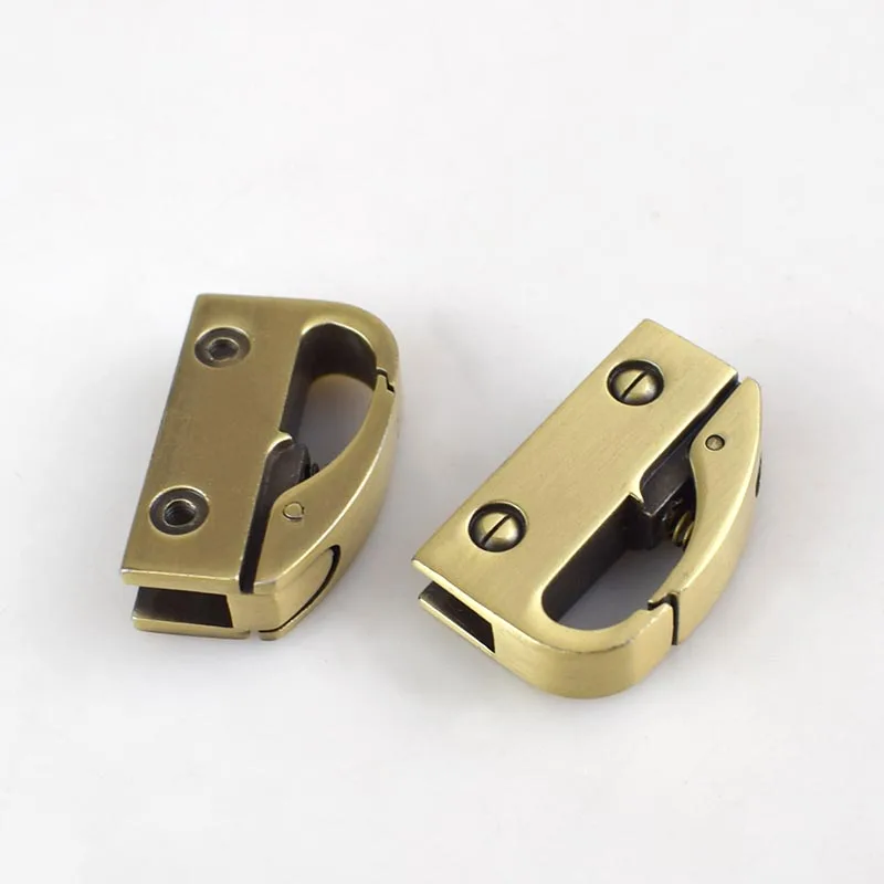 brushantibrass 2/4 шт. металлический зажим пряжки для сумочки Кепки застежка винтовой сумка боковые ручки крюк для цепного блока разъем сумка вешалка аппаратных аксессуаров KY864 - Цвет: brushantibrass
