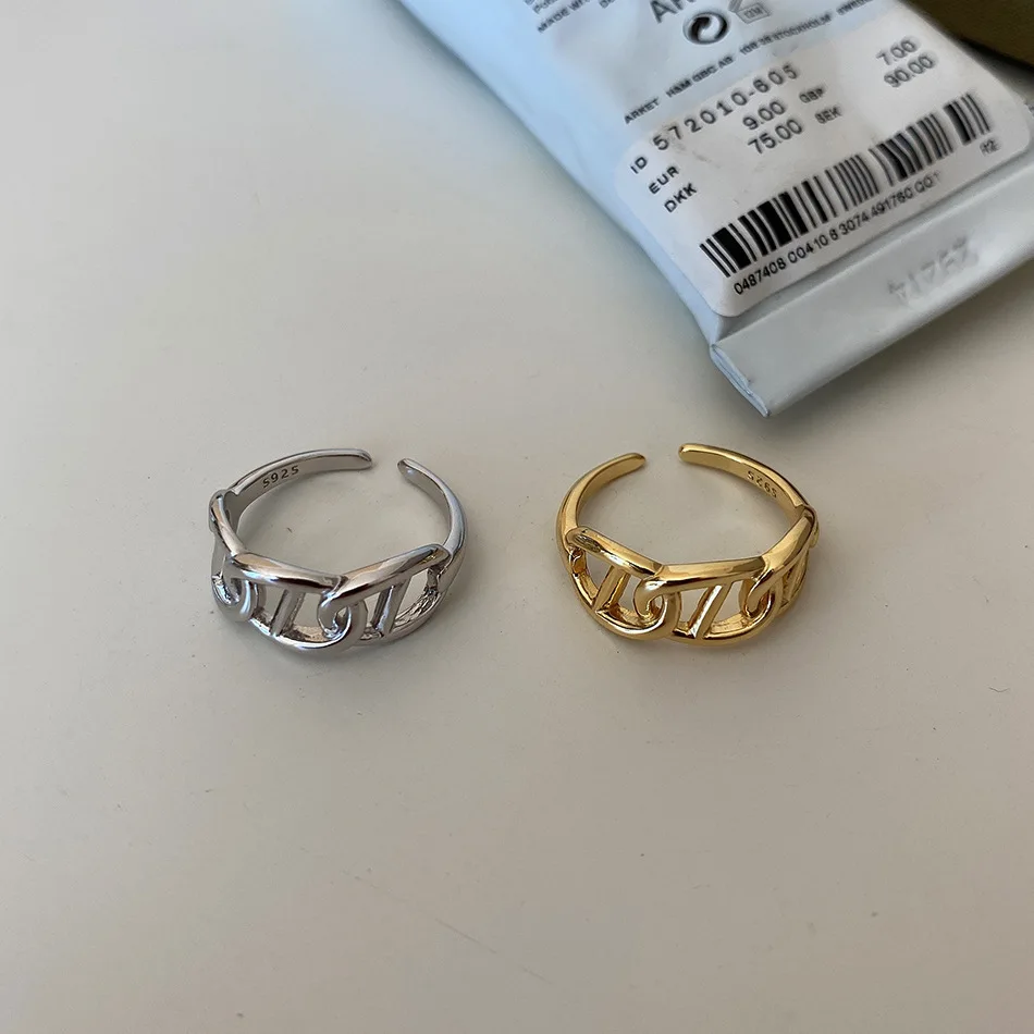 Женское кольцо из серебра 925 пробы с двойной цепочкой и широким боковым