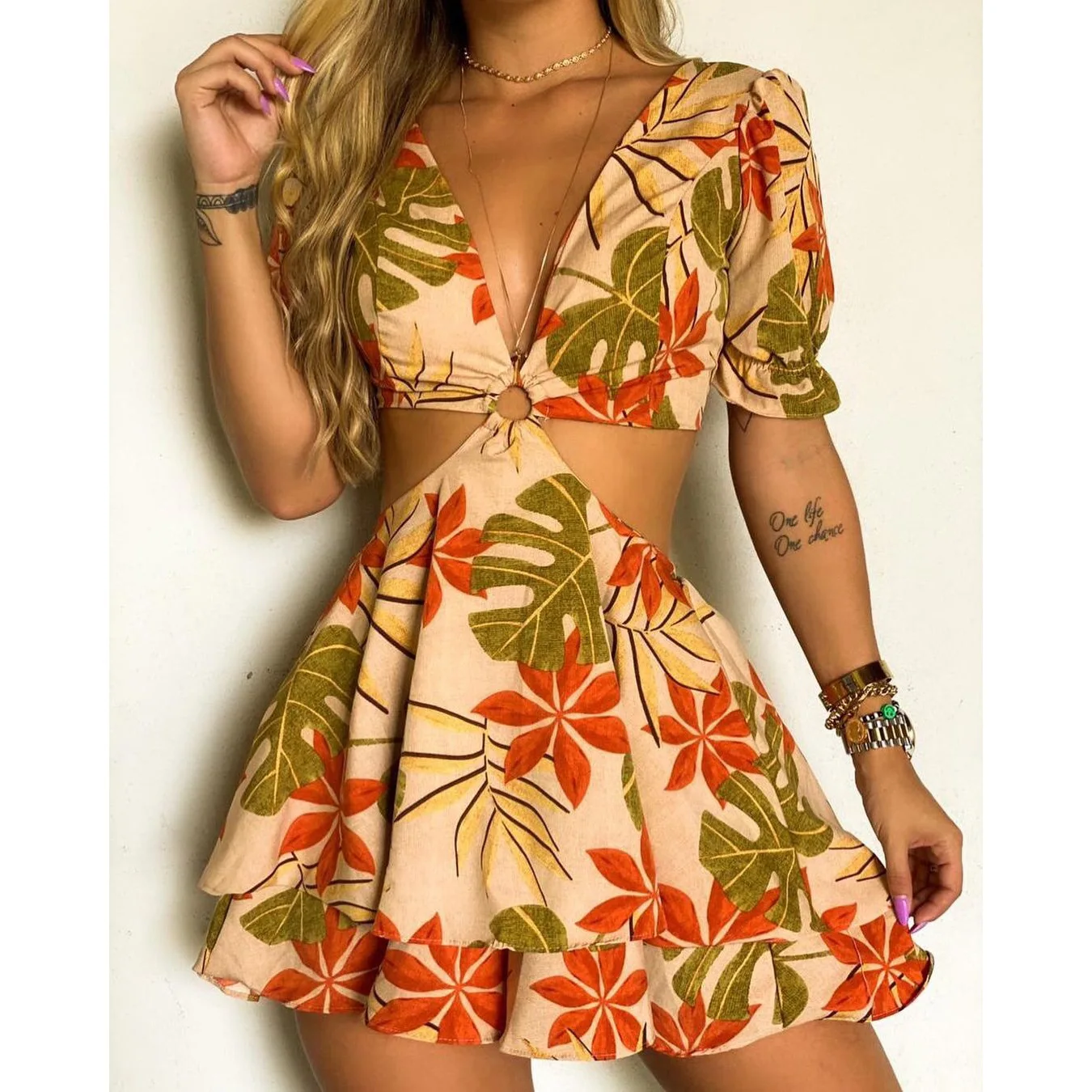 

Women Leaves Print Mini Dresses Deep V Neck Cut-out O-ring Short Sleeve Pleated Casual Chic Elegant Dress