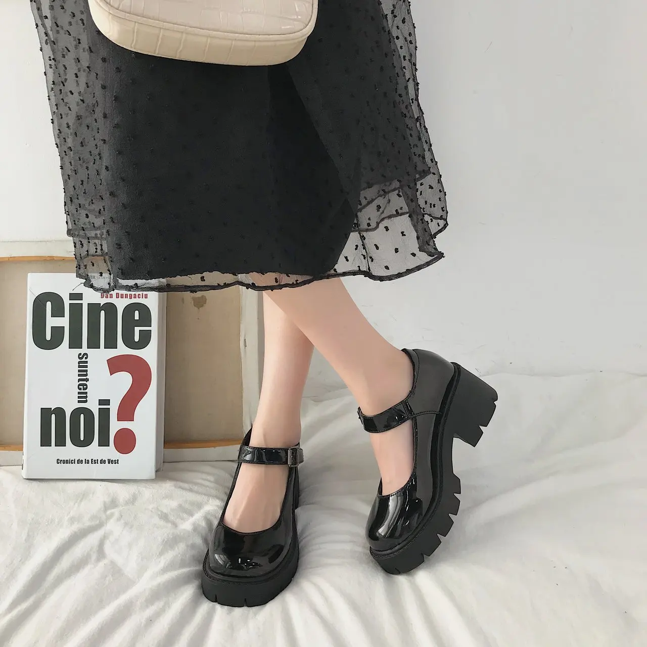 

2021 new Shoes Women High Heels Fashion Women Pumps Japanese Style Ladies Leather Platform Shoes Black Round Toe Mary Jane Shoes
