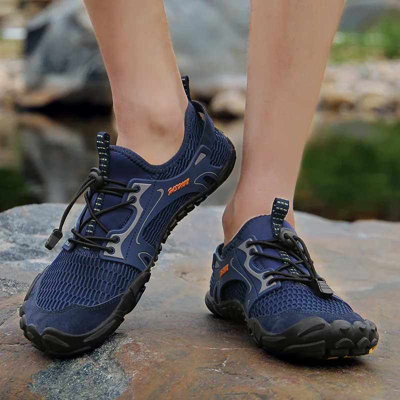

Water fashion Shoes Men Swimming Beach Upstream Aqua Shoes Men Couple Big Size 47 Footwear Barefoot Shoes Socks Diving Shoes
