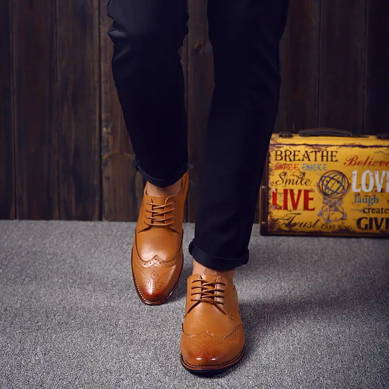 Туфли мужские свадебные на шнуровке классические заостренный носок броги