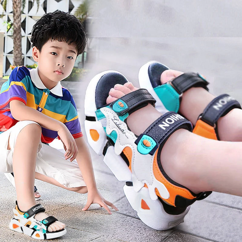 

Boys' sandals new summer middle school children's soft soled antiskid little boys' beach shoes children's fashion boys' sandals