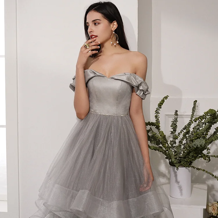 

Gray Tulle Tiered Ruffles Evening Dresses 2020 Off Shoulder A-line vestidos de fiesta de noche Customized Elegant Graduate Dress