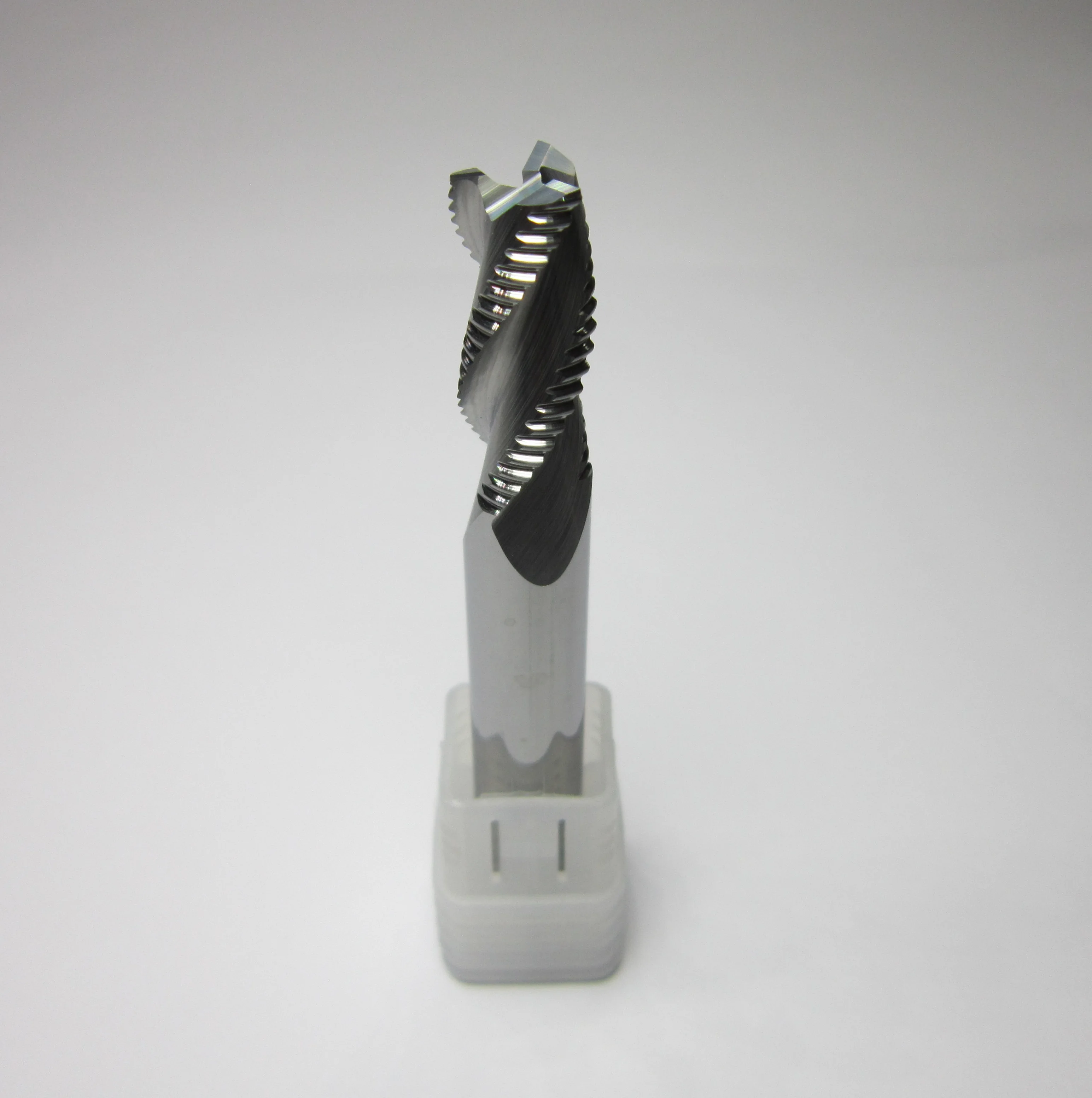 

1 шт. 3 флейты HRC55 Черновая фреза 6 мм 8 мм 10 мм 12 мм Карбид ЧПУ плоский Фрезер 55HRC для алюминиевого грубого режущего инструмента