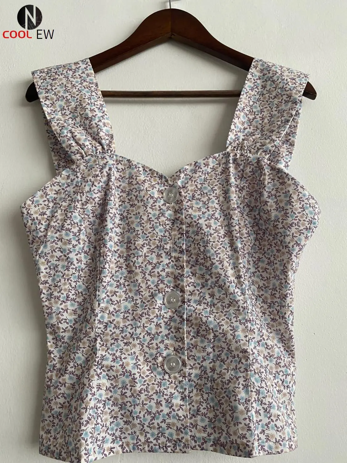 

Tops & Tees
