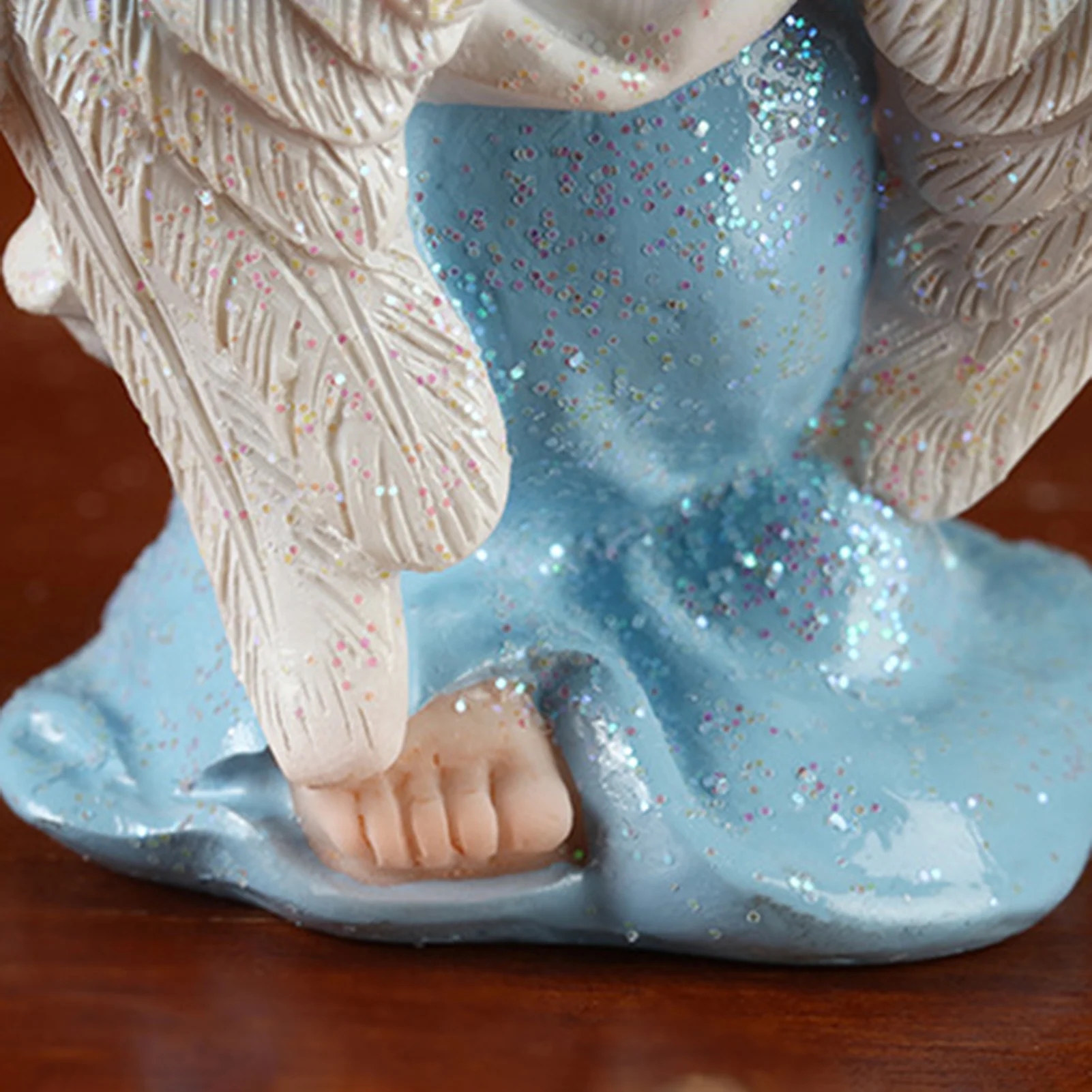 

2 PCS Little Angel Resin Figurine Tabletop Statue Room Exquisite Decor Ornament For Indoor And Outdoor Decoration Ideal Gift