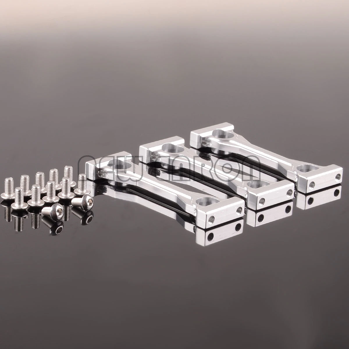 новый металлический алюмин