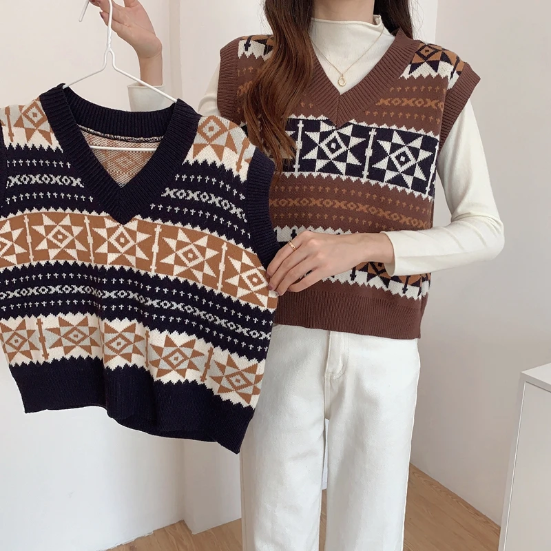 

Autumn Winter Sweater Vest Ins V-Neck Knitted Sweater Vest Sleeveless Vest Vintage Sweater Short Loose Female Pullovers Vest