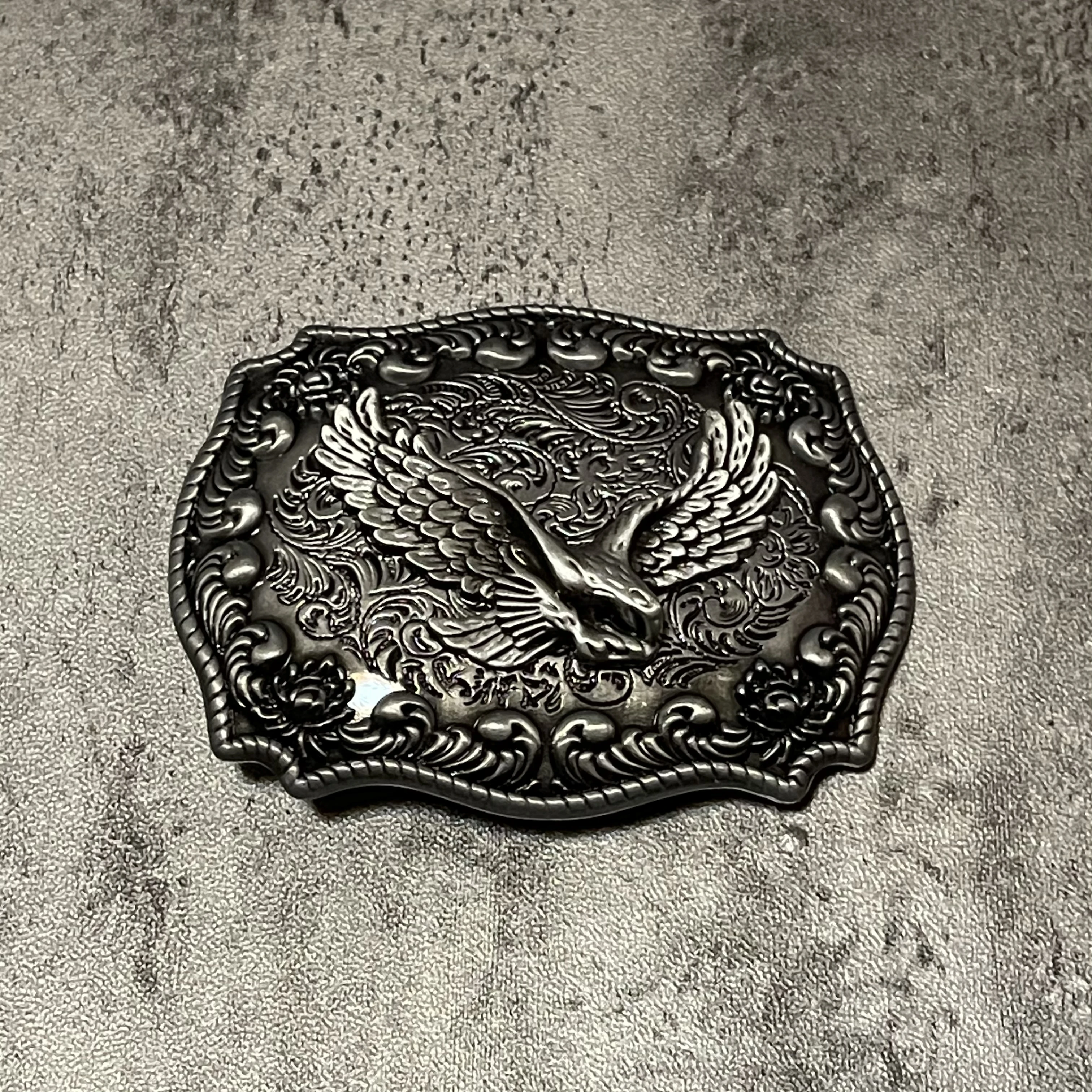 

2021 New 3D Silver Animal Series Eagle Metal Belt Buckles West Cowboy Jeans Accessories Fastener Good Quality Gift