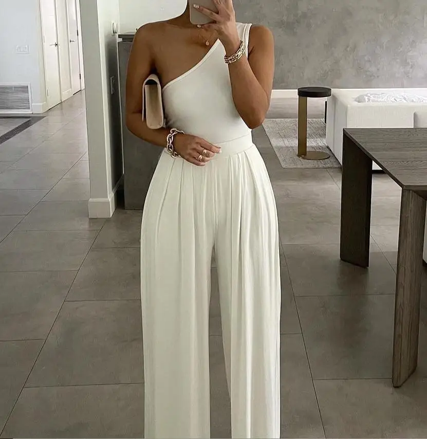 

2021 Europe and America Concise Sexy Elegant One-shoulder Pure Color Asymmetric Comfortable Jumpsuit Elegant Woman Jumpsuit