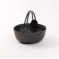cast iron stew pot for outdoor barbecue camping easy to carry durable vegetable oil coating
