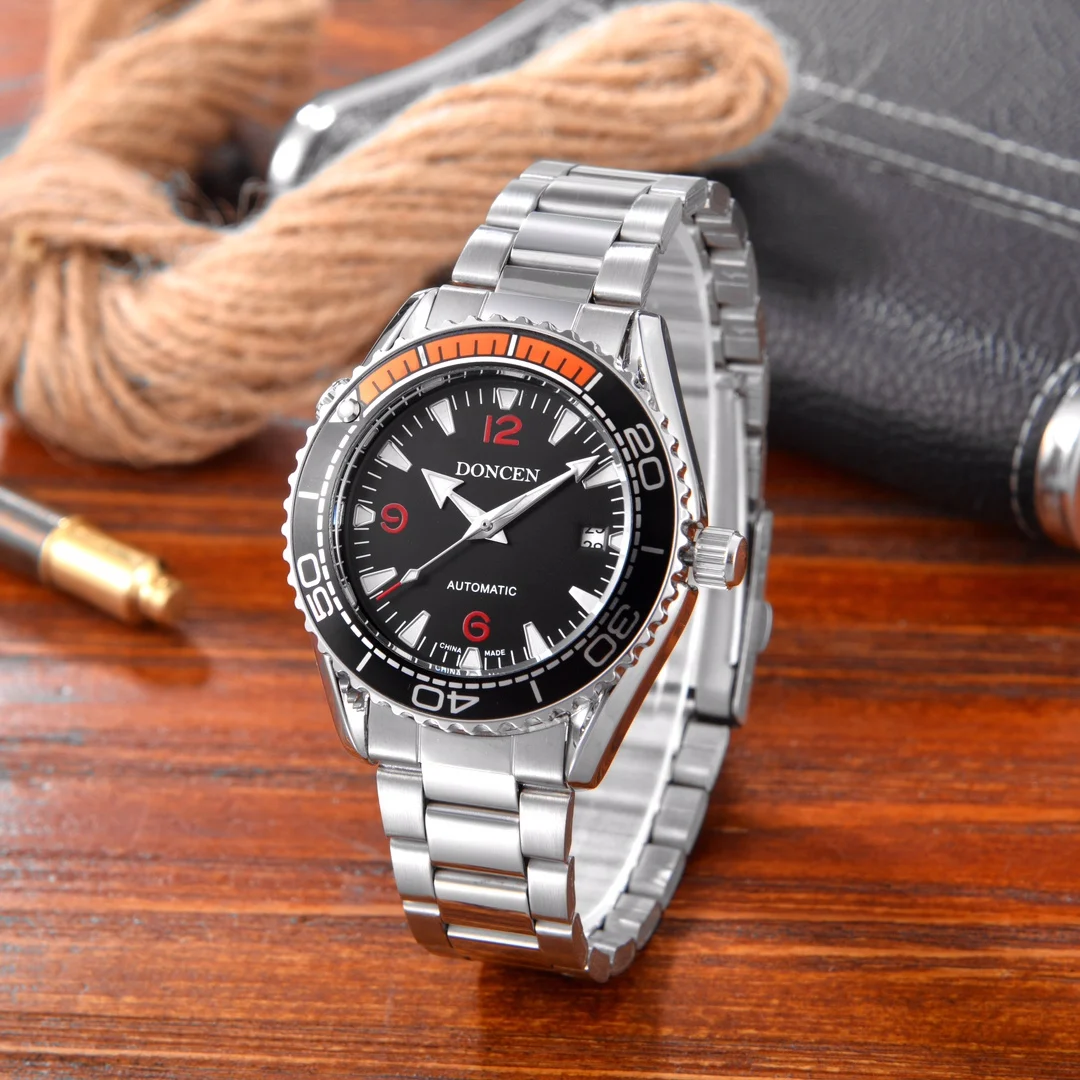 

Hot sale in gold style, simple round hollow men's mechanical watch with solid steel band 2021 new casual fashion business