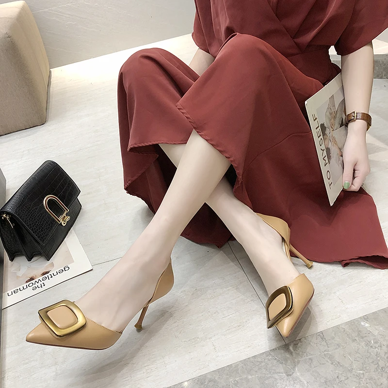 Женские туфли на высоком каблуке лодочки с закрытым острым носком элегантные