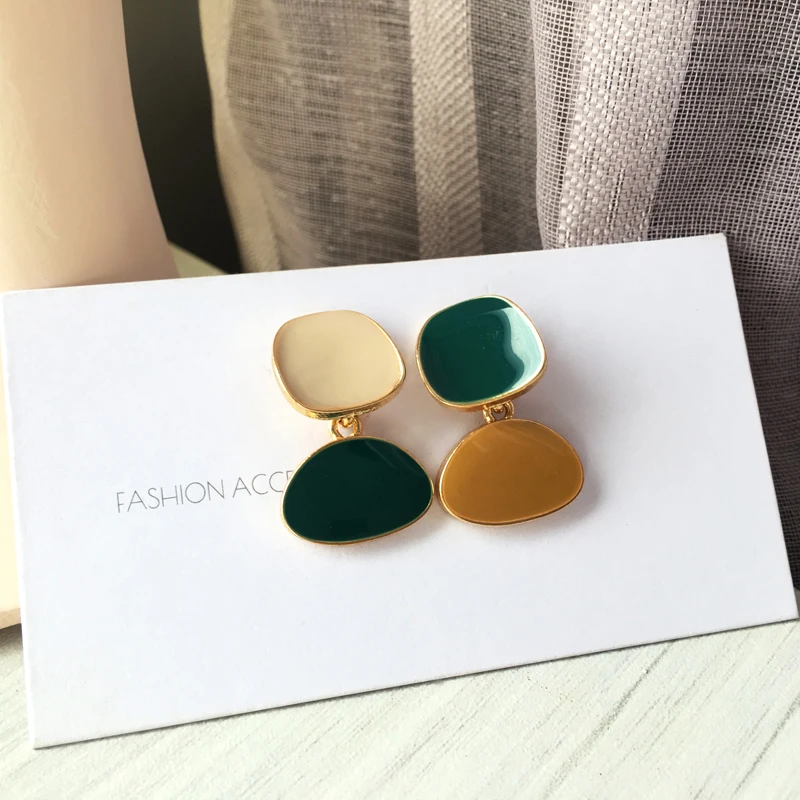 

New Asymmetrical Dangle Earrings 2020 New Design Fashion Jewelry Enamel Green Brown Drop Earrings For Girl Lady Gifts