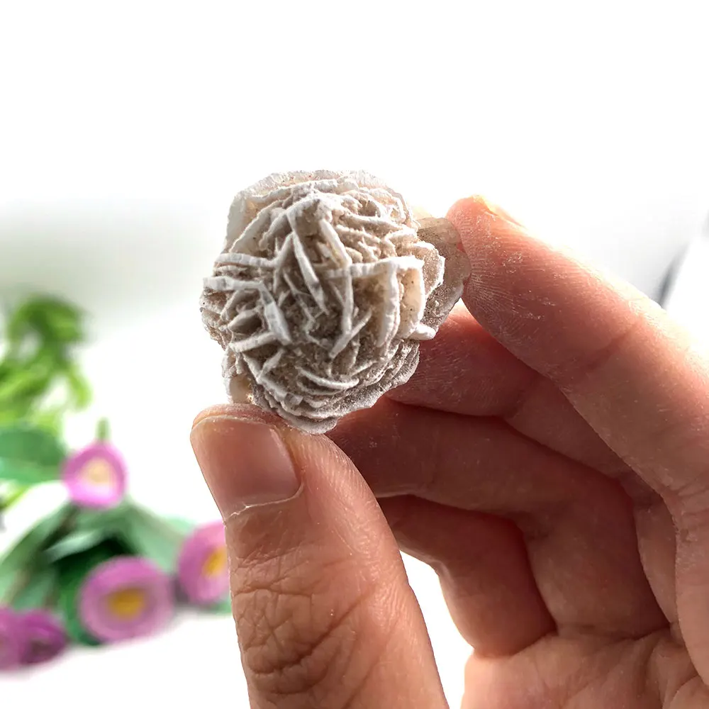 

Натуральный пустынный кристалл розы