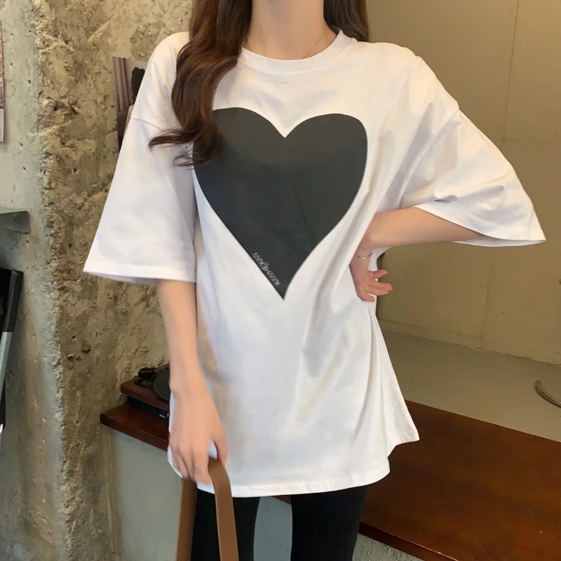 

Женская весенне-летняя модная футболка средней длины с принтом Love и короткими рукавами