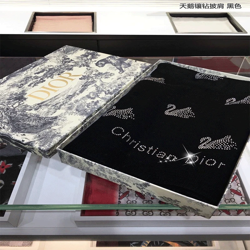 

Luxury high quality women's scarf shawl-11