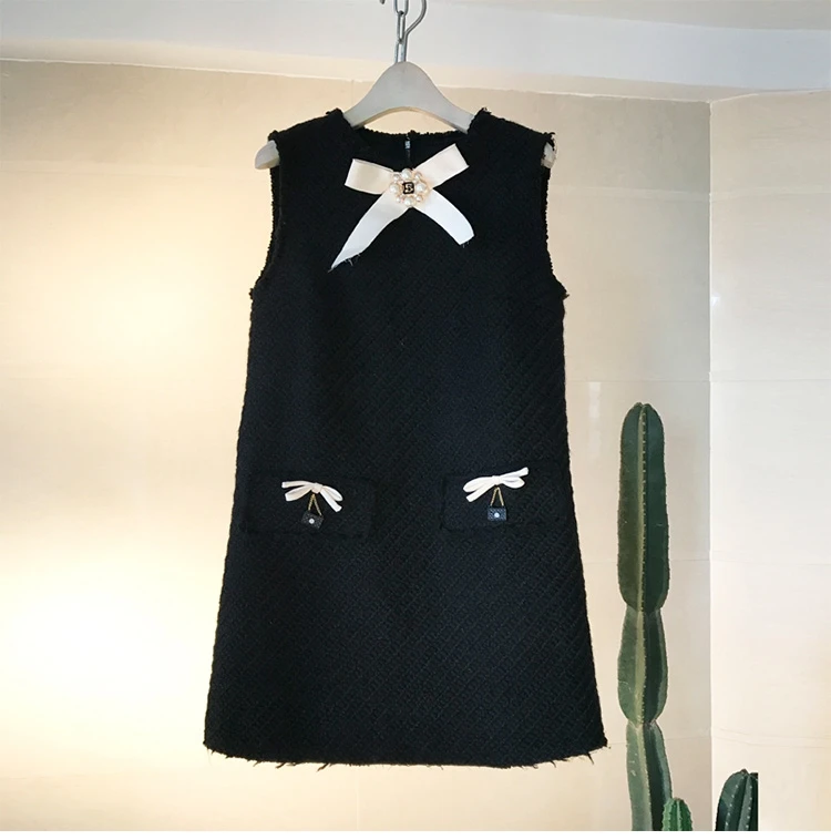 Женское твидовое платье без рукавов HAMALIEL черное Повседневное с бантом и бусинами