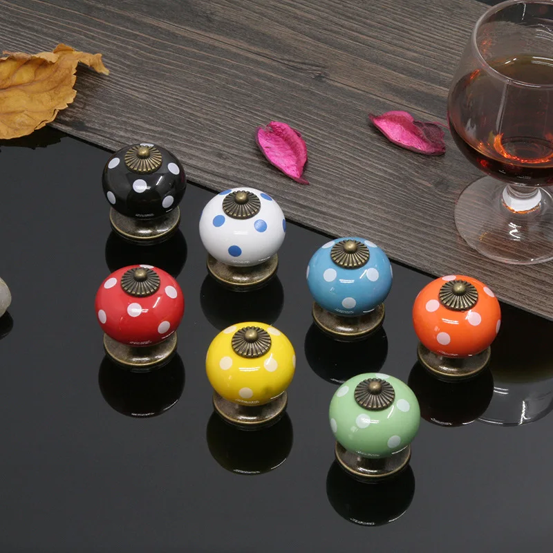 Божья коровка ящик ручка ретро шкаф круглый одно отверстие Европейский мебель