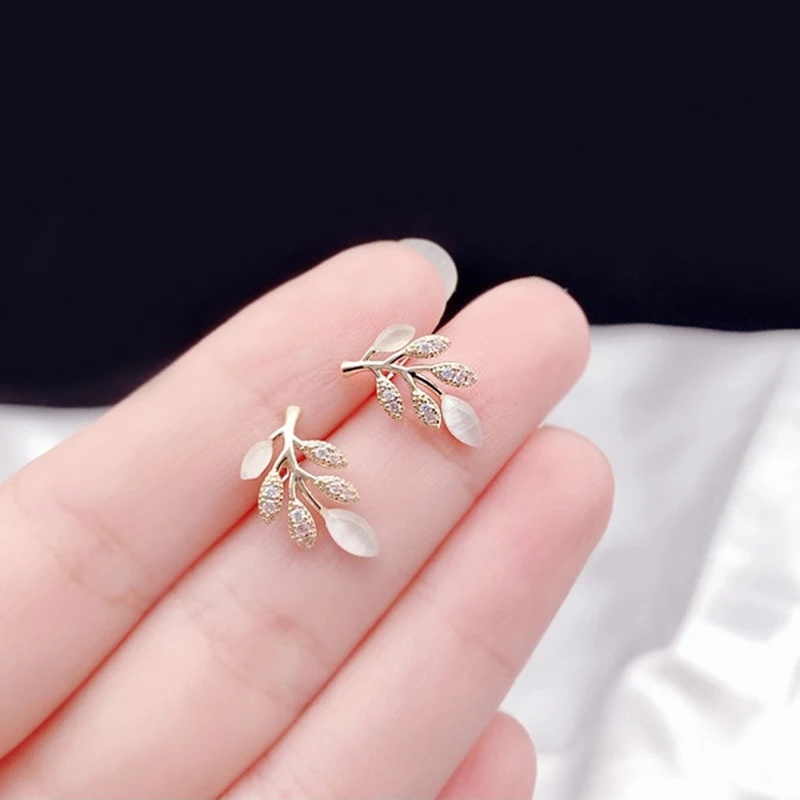 

JUWANG Luxury 14 k Real Gold Filled Stud Earrings For Women Fine Jewelry Vintage Zircon Leaves Style Earrings Pendientes Mujer