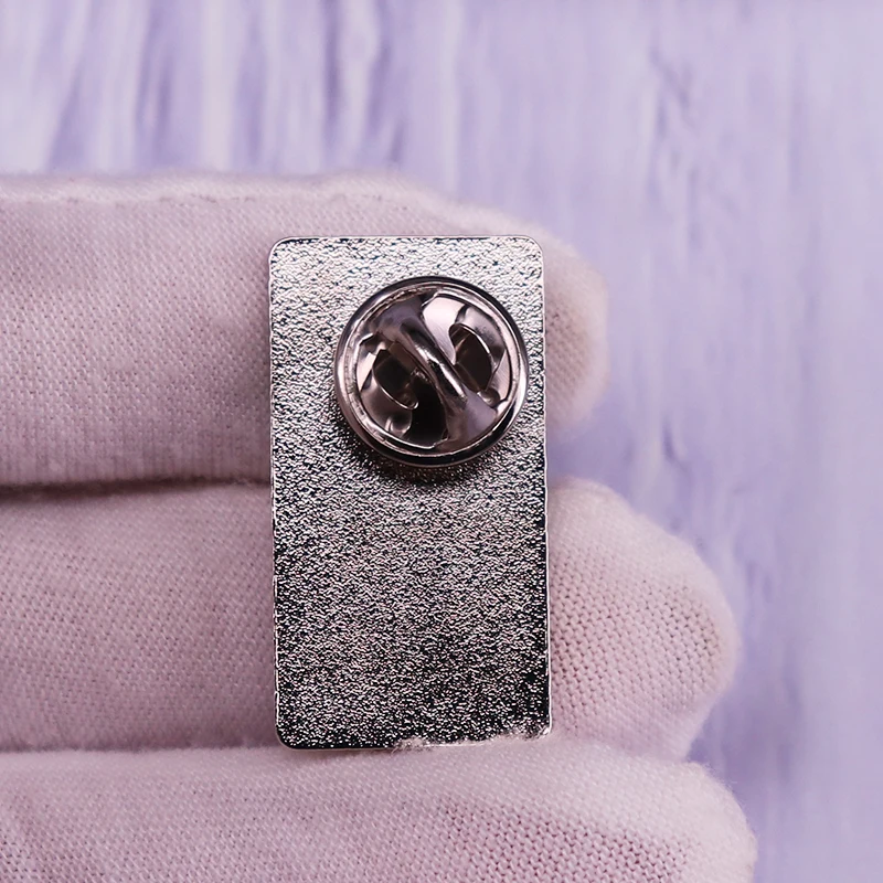 Эмалированная брошь с логотипом Cactus-Jack Тревис-Скотт