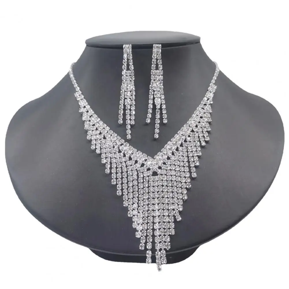 

Women 1 Set Shiny Lightweight Tassels Earrings Necklace Skin-friendly Women Necklace Set All Match for Prom
