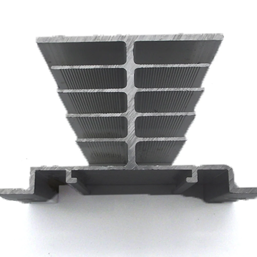 Однофазный твердотельный релейный радиатор T-типа SSR серебристый черный