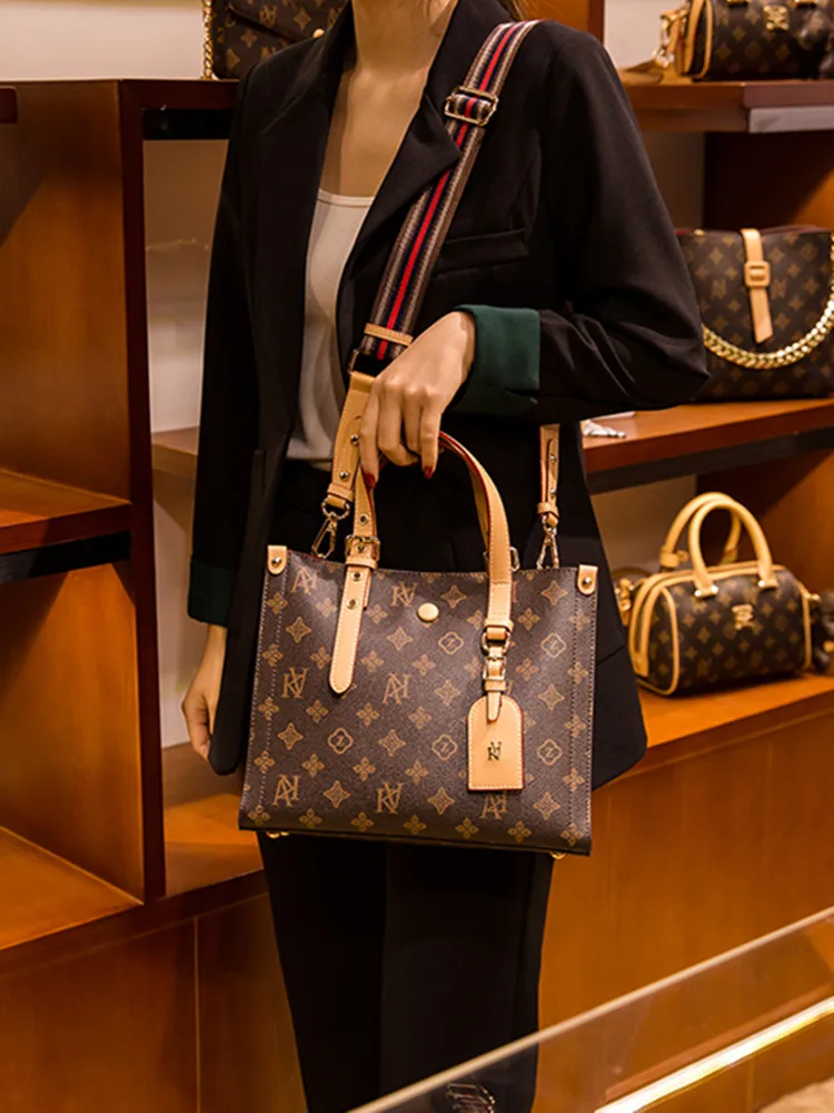 

Genuine Leather Vintage Print Women Totes 2021 New Fashion All Match Bags Ladies Designer Purses and Handbags Sac Luxe Femme Cc