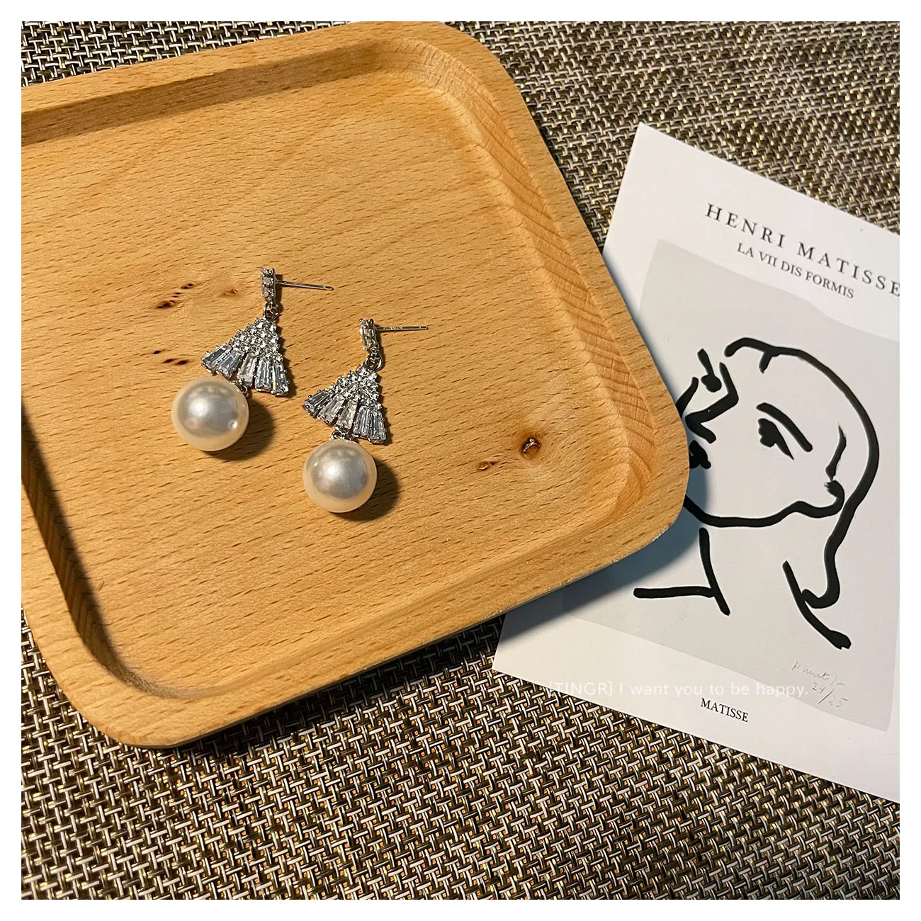 

Sector Pearl Long Dangle Earrings for Women Zirconia Elegant Party 2021New Arrival Korea Fashion Jewelry Gifts