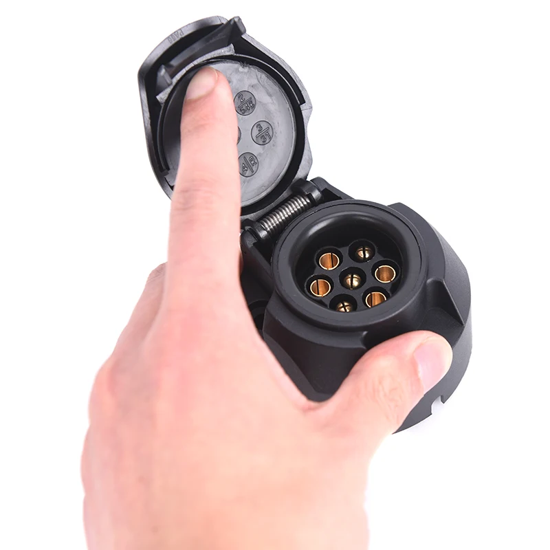 

7 Pin Round European Standard Trailer Socket Black Frosted Materials Trailer Socket 12V Towbar Towing Socket