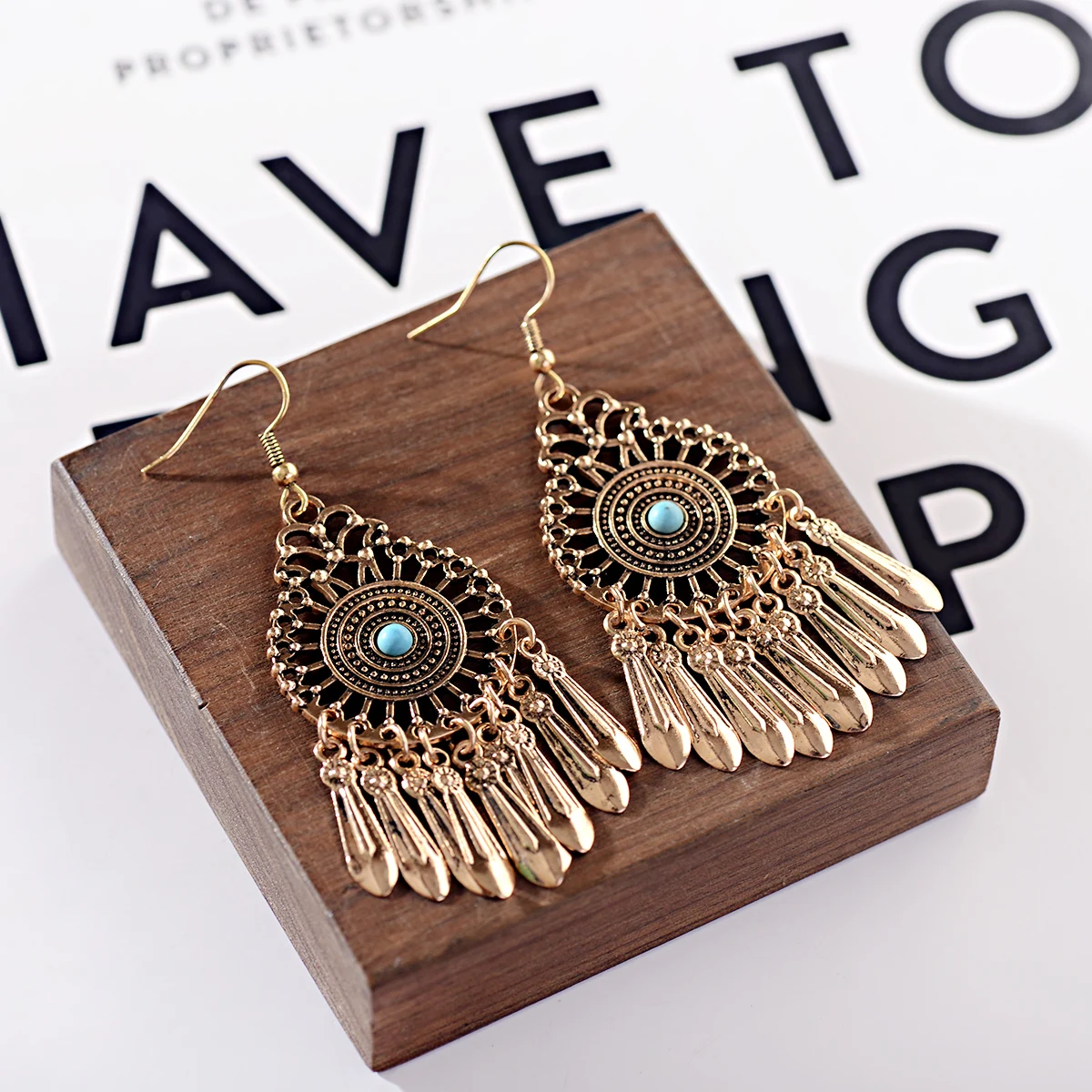 

Womans Accessories Ethnic Earrings For Women Pendant Jewelry Boho Earring Vintage Tassels Dangling Kolczyki Travel Party Gifts