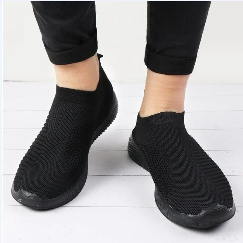 

Women's Sports Knitted Vulcanized Casual Breathable Flat Mesh Sports Soft-soled Walking Shoes 2021 Summer New Style