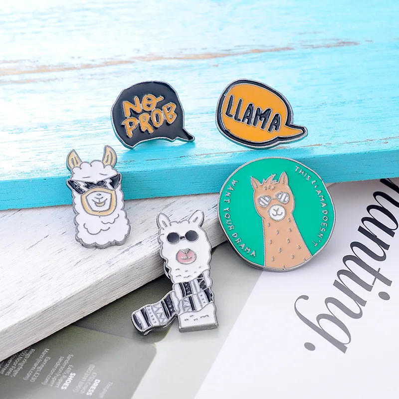 Брошка мультфильм для мужчин и женщин эмалированная брошь на лацкан в форме