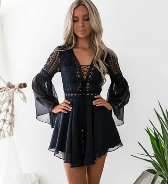 Женское короткое Кружевное платье Dower Me белое трапеция с V образным вырезом