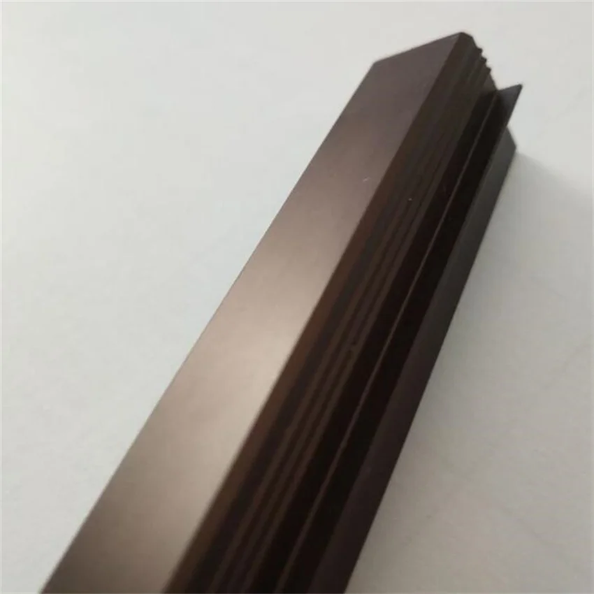 저렴한 무료 배송 6063 검정색 알루마이트 알루미늄 U 채널 압출 프로파일 2 메터/개 100 메터/몫 구매 무료 배송 6063 검정색 알루마이트 알루미늄 U 채널 압출 프로파일 2 메터/개 100 메터/몫