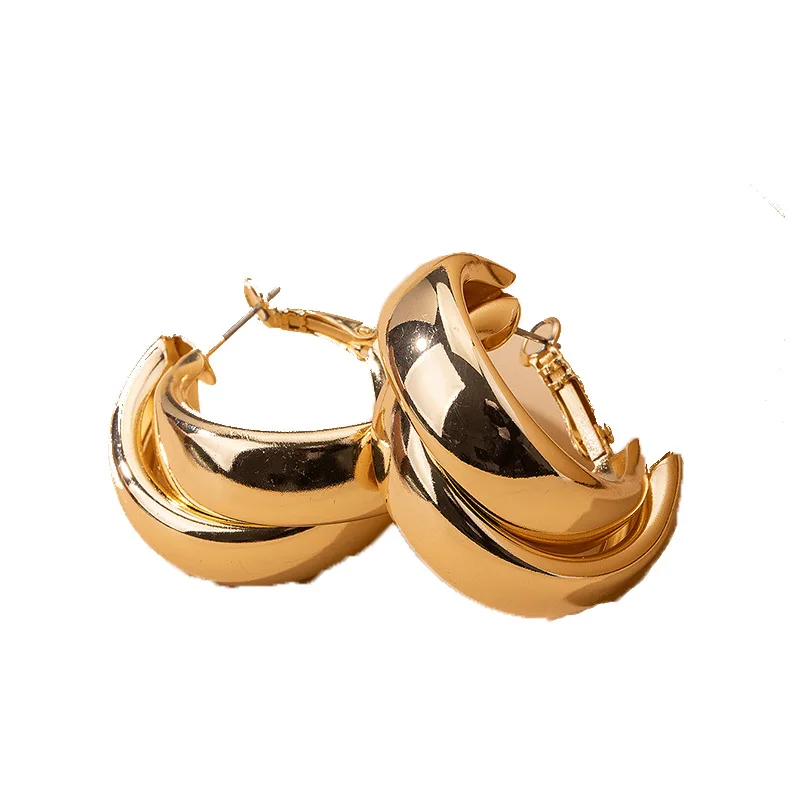 

Retro Exaggerated Round Gilded Simple Earrings Cool Women's Earrings Street Photo Matching Accessories Fashion Jewelry