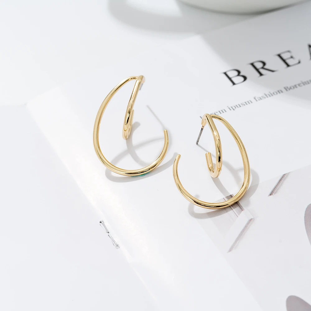 

Punk Style Stereo Surround Copper Earrings for Women Metal Earrings Jewelry Wholesale
