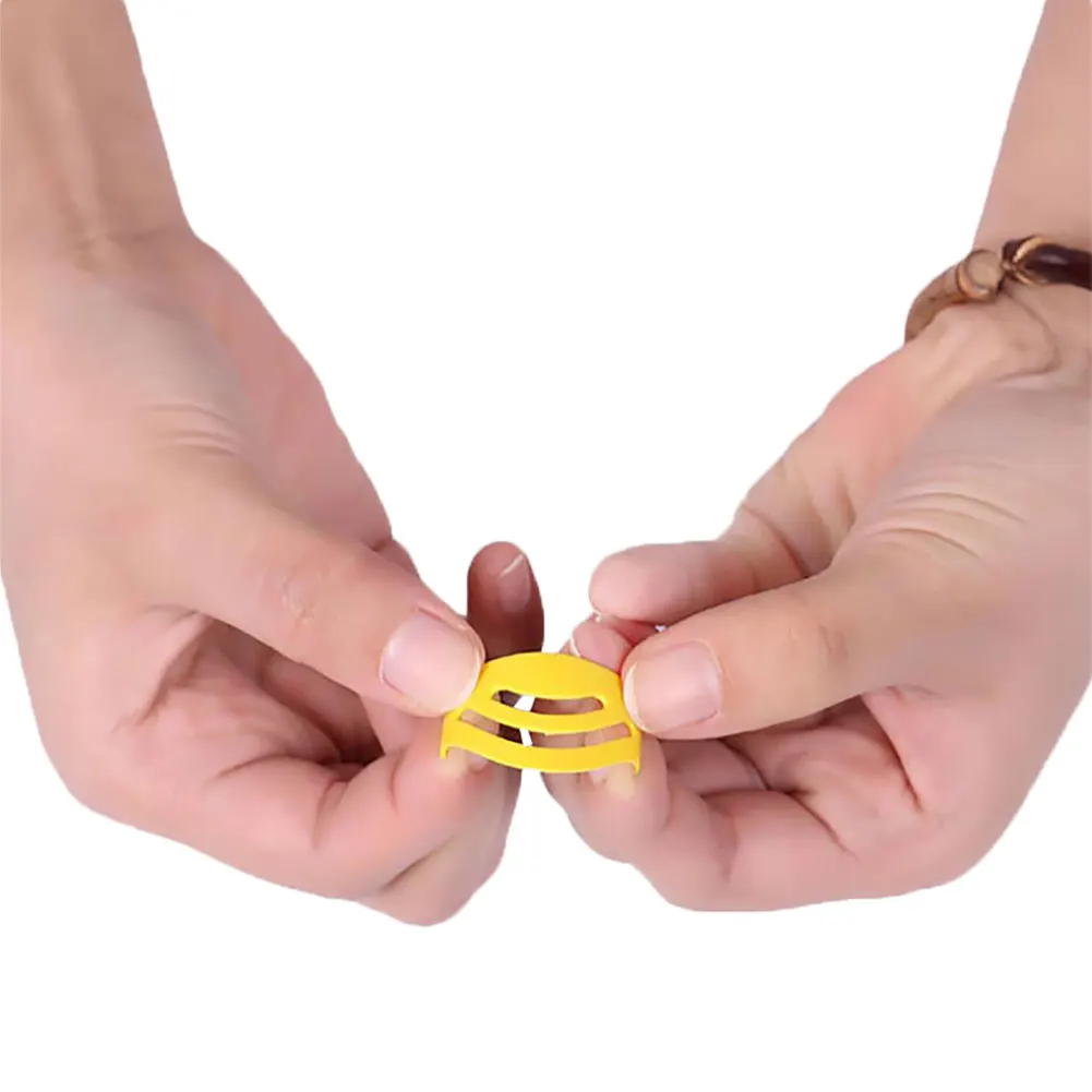 5 teilesatz guita picks gitarre bass celluloid thumb finger protector akustische elektrische guitarra plektren gitarre teil zubehör free global