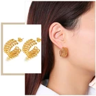 Модные золотые полукруглые серьги-кольца для женщин, витые стильные подарки на уши, вечерние ювелирные изделия для уличной носки