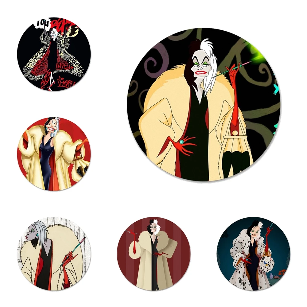 

Cruella cartoon Badge Brooch Pin Accessories For Clothes Backpack Decoration gift