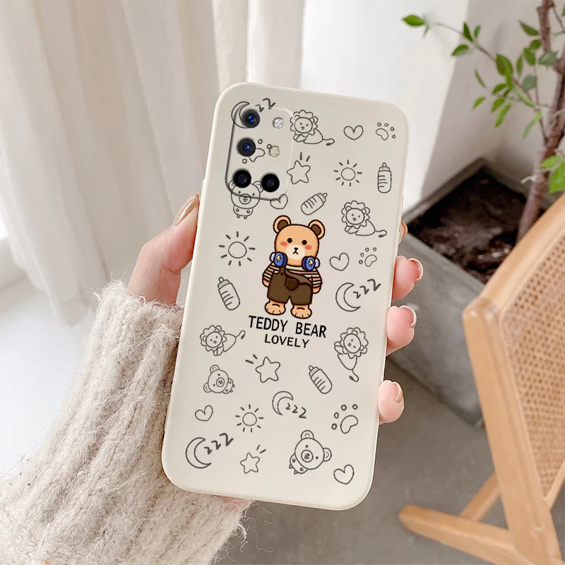 

Trendy Bear Liquid Slicone Camera Lens Protection Slicone Case For Oneplus 8t 9 9pro 9r pro Pro Shockproof Phone Case Funda