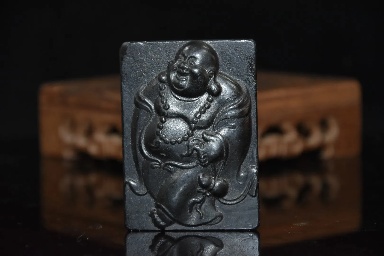 

China Hongshan Culture Black Iron Meteorite Sculpture' Maitreya Buddha Brand 'Statue Handicraft Home Decoration