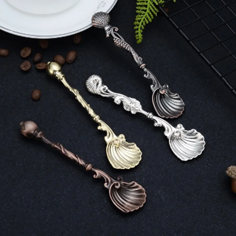 

Vintage Spoons Fork Mini Royal Style Metal Gold Carved Coffee Snacks Fruit Dessert Spoon Kitchen Tool Teaspoon Flatware Cutlery