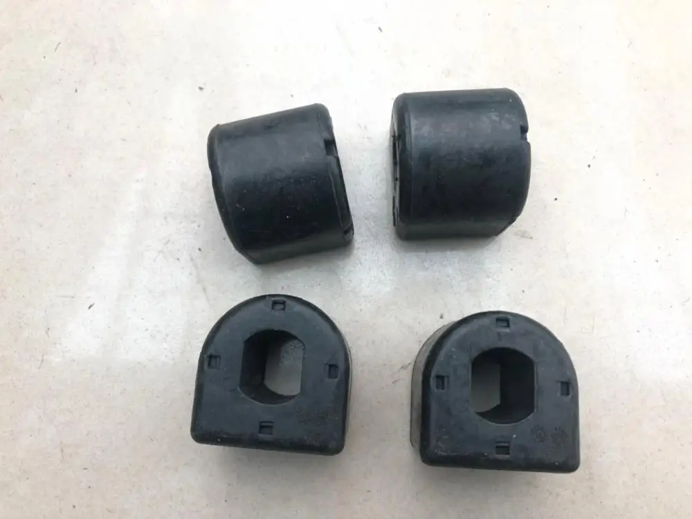 (2 шт./лот) резиновый буфер передняя подвеска стабильная втулка стержня для sаик