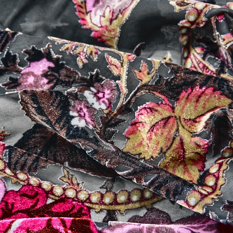 Пион на черной бархатной ткани с выгоранием Для платья тканевые - купить по