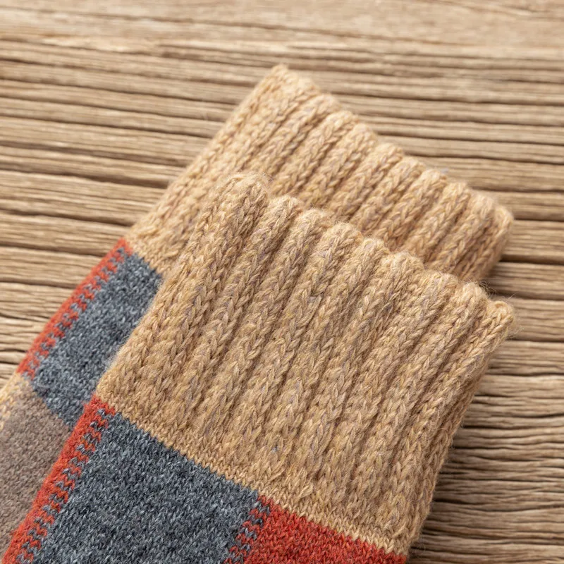 

5 Pair/pack Especially Thick Wool Men Socks Grid Winter Warm