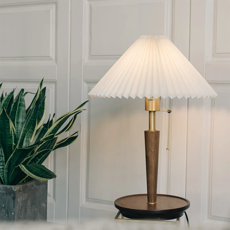 Скандинавская маленькая люстра для столовой Современный дизайнерский офисный