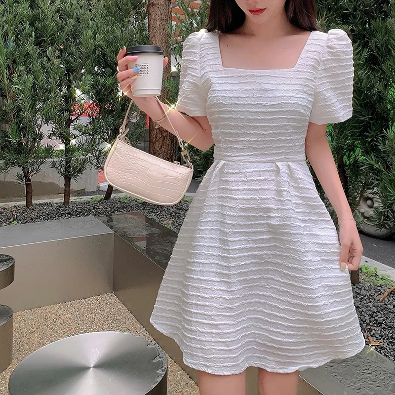 

Женские платья МАЗ