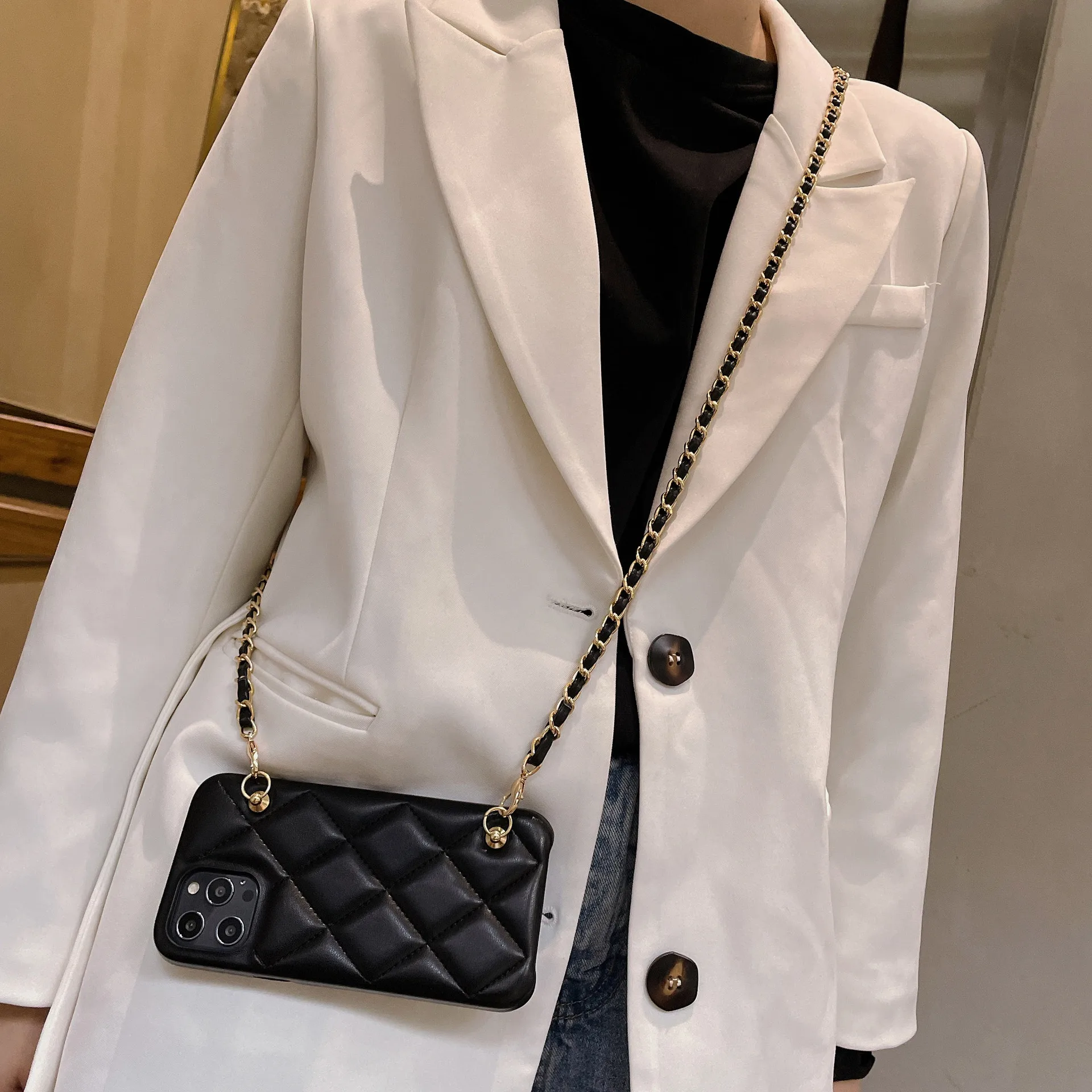 Fashion Long Metal Chain Cross Body Handbag Design Lambskin Leather Case CoverFor Iphone 14  Pro 12 11 13 mini XS Max  8 7 Plus 